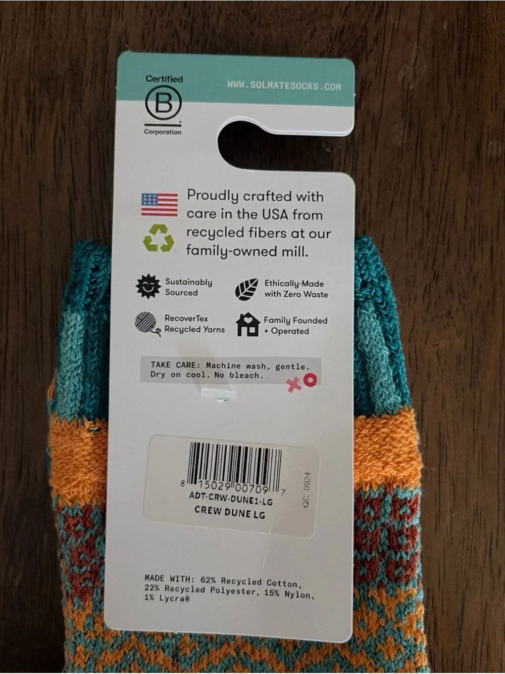 NEW Turquoise and Orange Solmate Crew Socks - Large